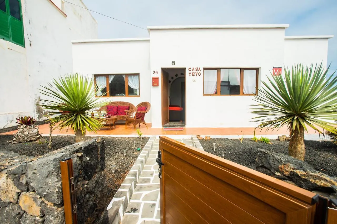 Rural Yeyo House In The Volcano Crater Villa Tinguaton 0*,  Spain